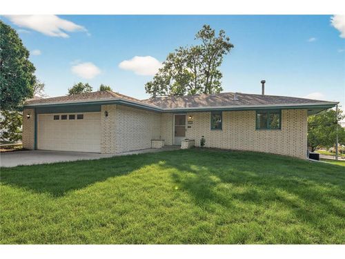 3532 Belden Drive, Saint Anthony, MN, 55418 | Card Image
