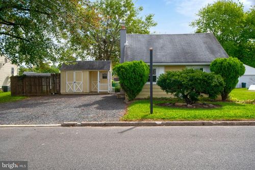 1632 6th St, Ewing, NJ, 08638-3004 | Card Image