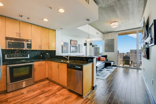 APT-3807 - 360 Nueces St, Condo with 1 bedrooms, 1 bathrooms and 1 parking in Austin TX | Image 8