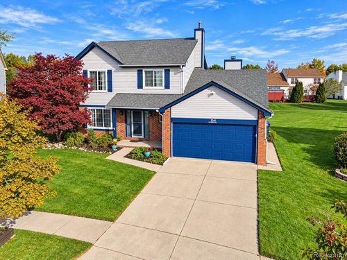 3341 Milcroft Ct, Canton, MI, 48188-2331 | Card Image