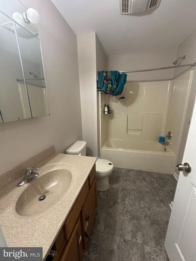 430 Broad St, Townhouse with 3 bedrooms, 3 bathrooms and null parking in SWEDESBORO NJ | Image 11