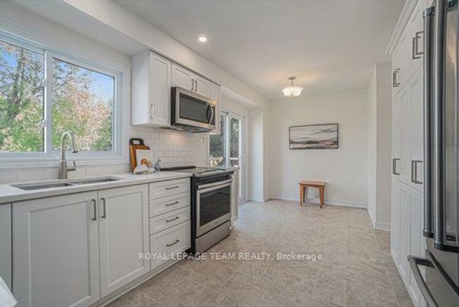 3161 Steeple Hill Cres, House other with 4 bedrooms, 2 bathrooms and 6 parking in Richmond ON | Image 15