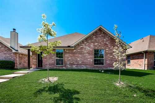 7463 Concordia Ln, Dallas, TX, 75241-4520 | Card Image