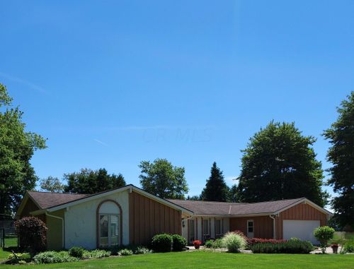 925 Sunset Drive, Bucyrus, OH, 44820 | Card Image