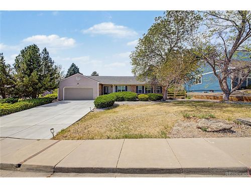 7831 Sangre De Cristo Rd, Littleton, CO, 80127-3902 | Card Image