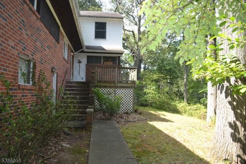 162 W Glen Ave, Ridgewood, NJ, 07450-2320 | Card Image