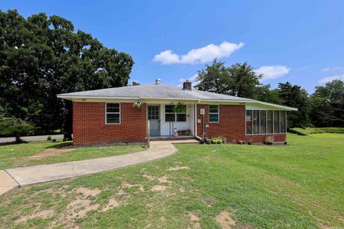 132 South Dr, Mount Ida, AR, 71957-9439 | Card Image