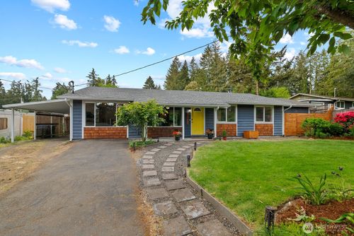10809 133rd St Nw, Gig Harbor, WA, 98329-7072 | Card Image