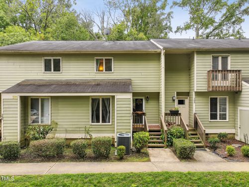 apt-101-250 S Estes Dr, Chapel Hill, NC, 27514-7006 | Card Image