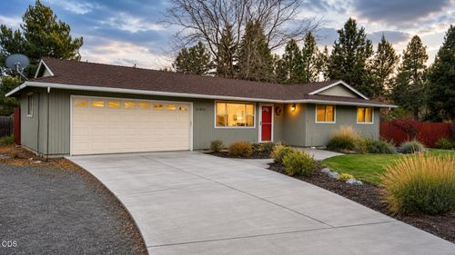21023 Thomas Drive, Bend, OR, 97702 | Card Image