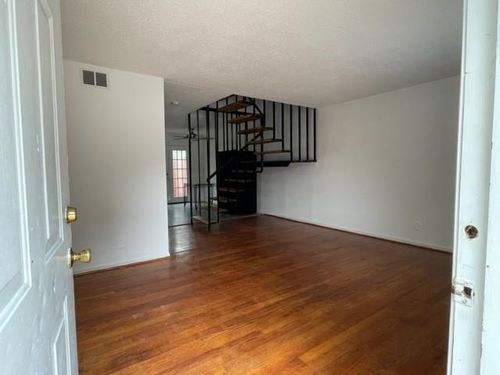 3882 Parklane Dr, Clarkston, GA, 30021-2404 | Card Image