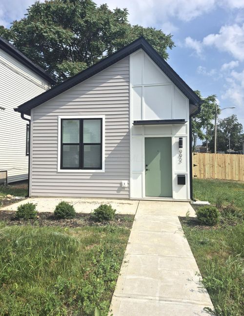 992 Campbell Ave, Columbus, OH, 43223-1402 | Card Image