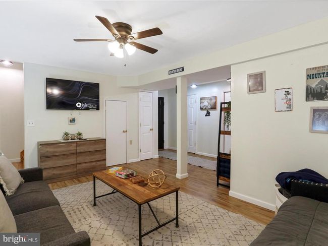 317 Locustdale Loop, House other with 3 bedrooms, 3 bathrooms and null parking in SHENANDOAH VA | Image 27
