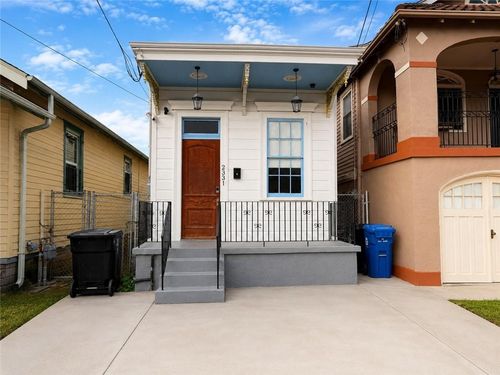 2331 Lapeyrouse St, New Orleans, LA, 70119-2521 | Card Image