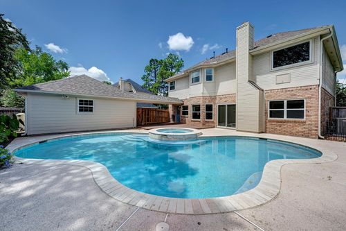 15434 Redbud Leaf Ln, Cypress, TX, 77433-5808 | Card Image
