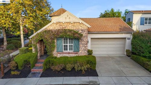 3863 Welshland St, Danville, CA, 94506-5038 | Card Image