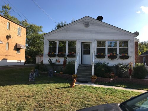 3521 Burke Ave, Sharonville, OH, 45241-2279 | Card Image