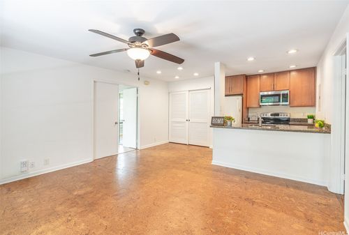 20s-46-1009 Emepela Way, Kaneohe, HI, 96744-3988 | Card Image