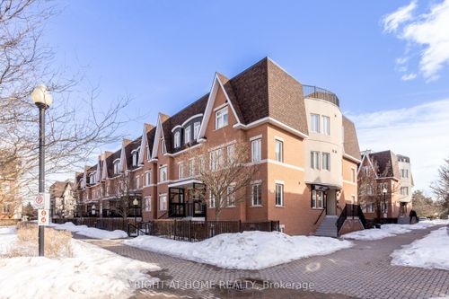 331-312 John St, Thornhill, ON, L3T0A7 | Card Image