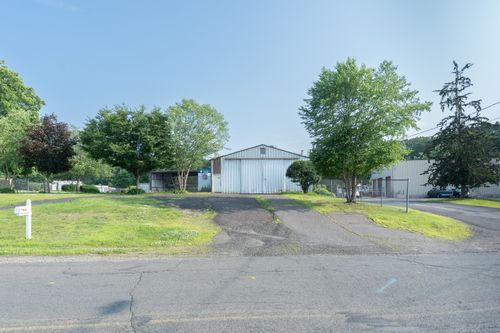 130 Day St, Seymour, CT, 06483-3403 | Card Image