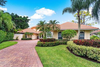 2 Aiden Court, House other with 4 bedrooms, 3 bathrooms and null parking in Palm Beach Gardens FL | Image 2