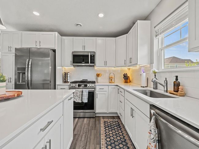14540 112 Th Ave N, Townhouse with 3 bedrooms, 3 bathrooms and null parking in Maple Grove MN | Image 6