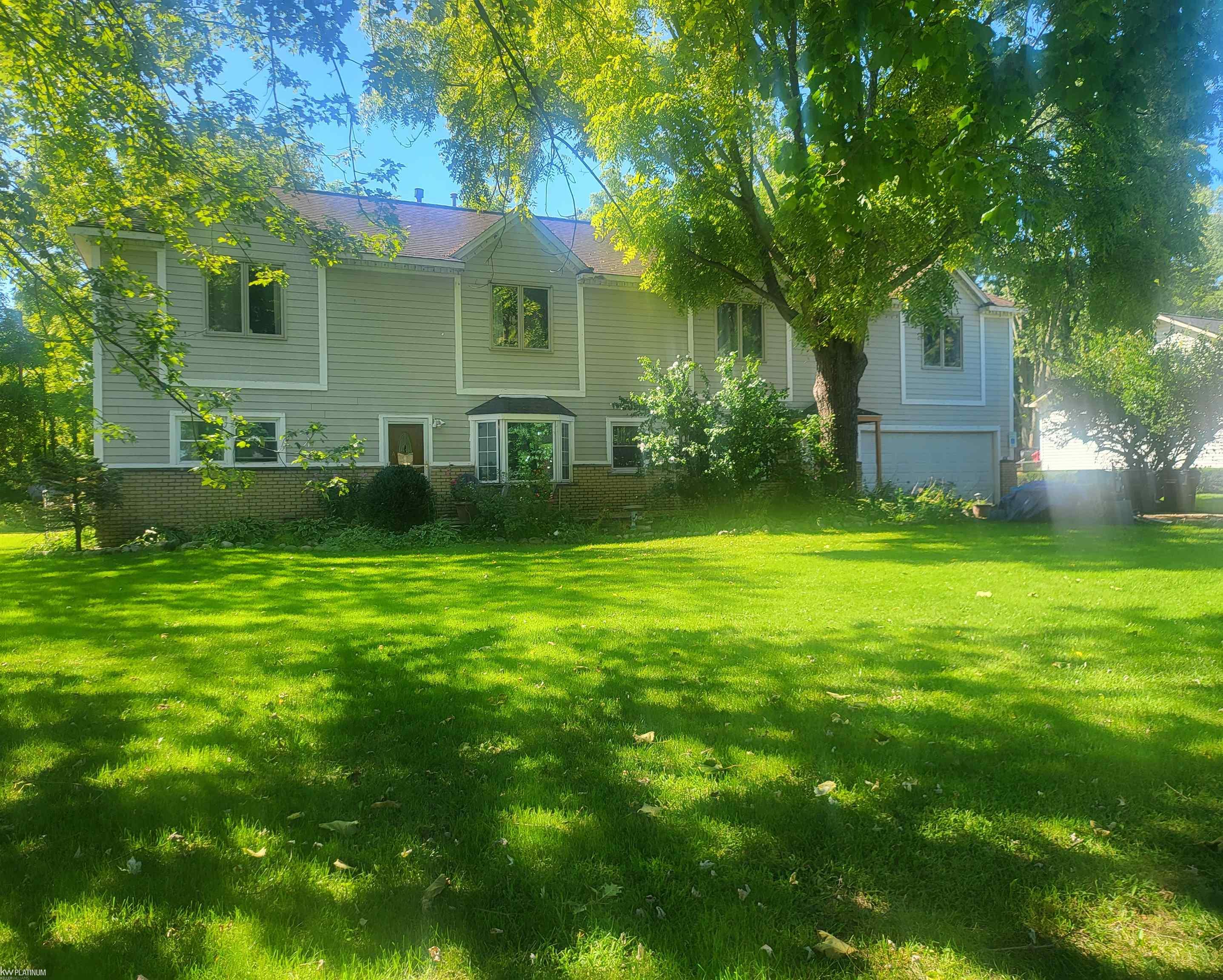 Mile End Dr, Shelby Township, MI 48317