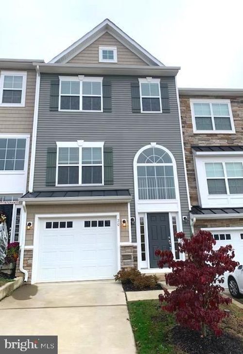 20 Andrews Pl, FREDERICKSBURG, VA, 22405-2001 | Card Image