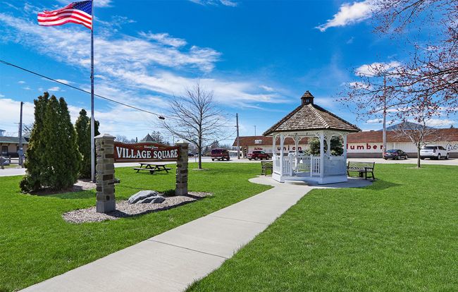 0018 - 1104 58 Th Rd, Condo with 3 bedrooms, 3 bathrooms and 2 parking in Union Grove WI | Image 28