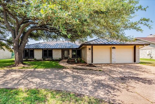 11146 Pinehurst Dr, Austin, TX, 78747-1416 | Card Image