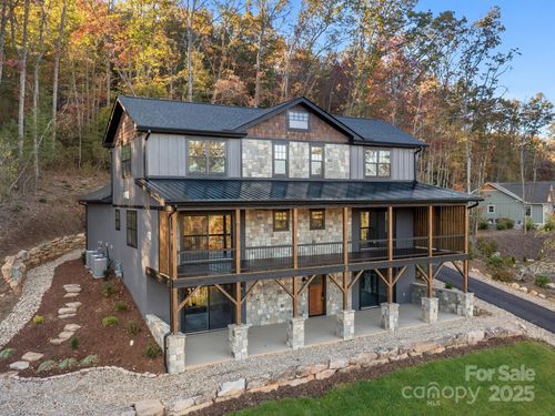 3 Erin Glen Ct, Fairview, NC, 28730-0258 | Card Image