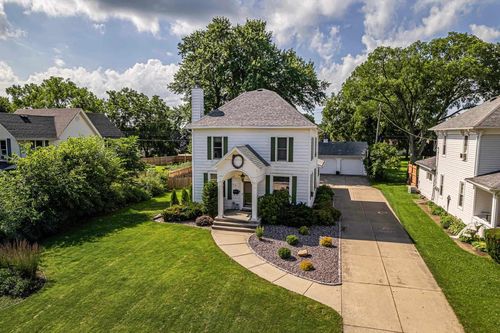 309 W Clarence Street, Dodgeville, WI, 53533 | Card Image