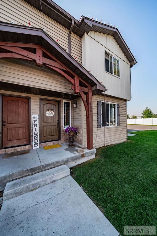 410 Sunflower Rd, Rexburg, ID, 83440-4921 | Card Image