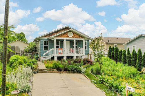 250 Virginia Ave, Asheville, NC, 28806-3220 | Card Image