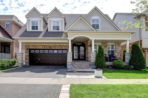 1094 Hepburn Rd, Milton, ON, L9T6X5 | Card Image