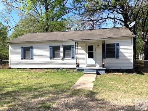 207 Marshall, Hooks, TX, 75561 | Card Image
