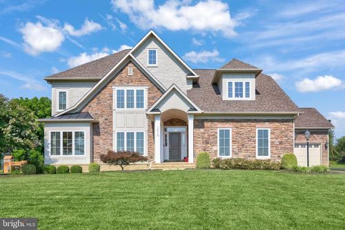 14619 Falconaire Pl, LEESBURG, VA, 20176-5747 | Card Image