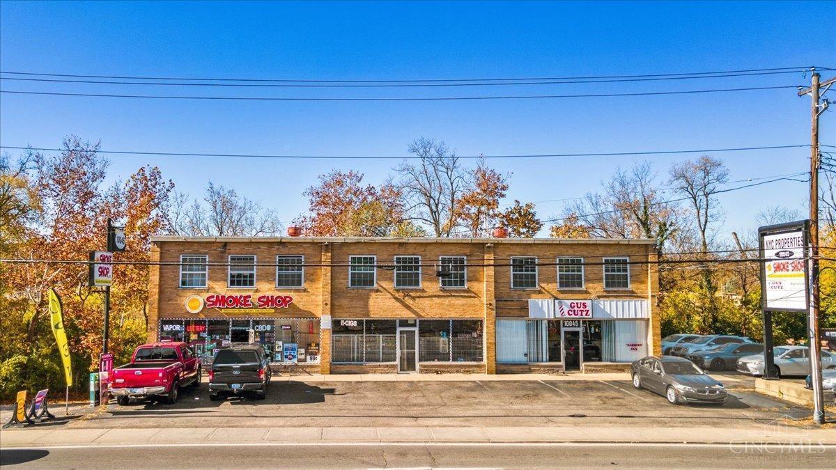 Commercial Sale in Woodlawn