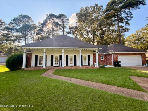207 S Pear Orchard Rd, Ridgeland, MS, 39157-2902 | Card Image