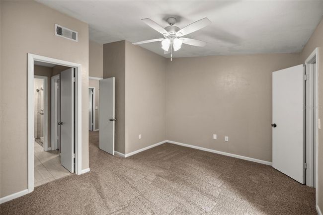 2115 39 Th Dr, Townhouse with 2 bedrooms, 2 bathrooms and null parking in GAINESVILLE FL | Image 19