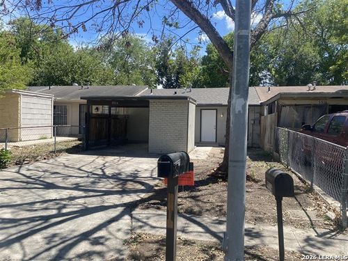 5514 Little Creek St, San Antonio, TX, 78242-2711 | Card Image