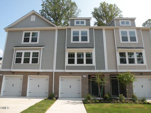 328 Page Square Dr, Cary, NC, 27513-6200 | Card Image