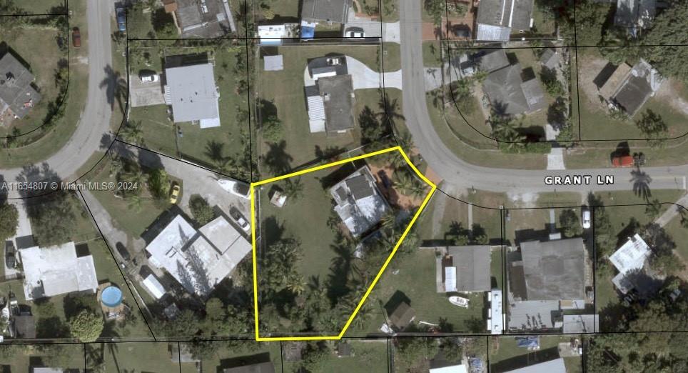 Louisiana Rd, Homestead, FL 33033