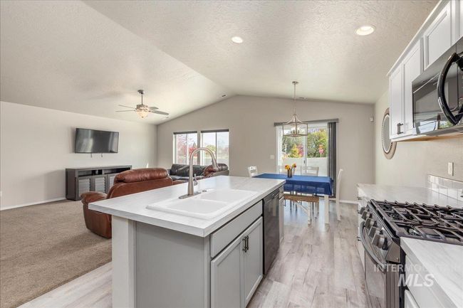 13538 Bascom St, House other with 4 bedrooms, 2 bathrooms and 2 parking in Caldwell ID | Image 19