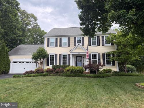 10610 Edinburgh Dr, SPOTSYLVANIA, VA, 22553-1735 | Card Image