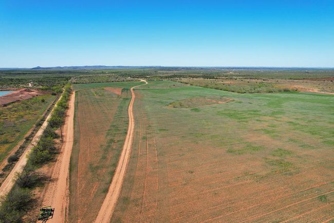 126 Cervenka Rd, House other with 3 bedrooms, 2 bathrooms and null parking in Bronte TX | Image 20