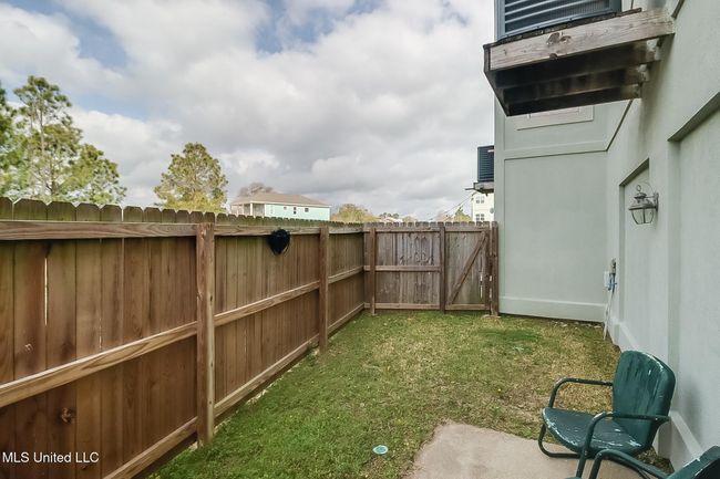 fenced back yard | Image 23