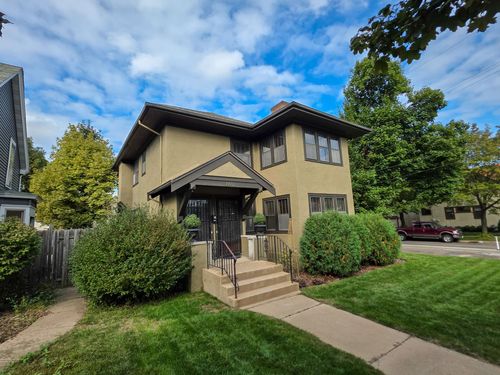 100 W 40th St, Minneapolis, MN, 55409-1507 | Card Image