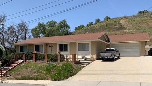 841 Valley Rd, Moorpark, CA, 93021-1223 | Card Image