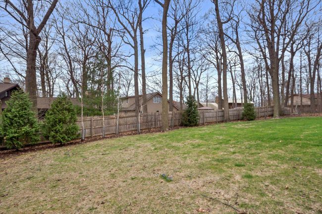 2521 W Wending Drive, House other with 4 bedrooms, 2 bathrooms and null parking in Glendale WI | Image 45